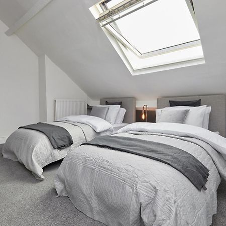 Your Sheffield Stays - Spacious 5 Bedroom House Kamer foto