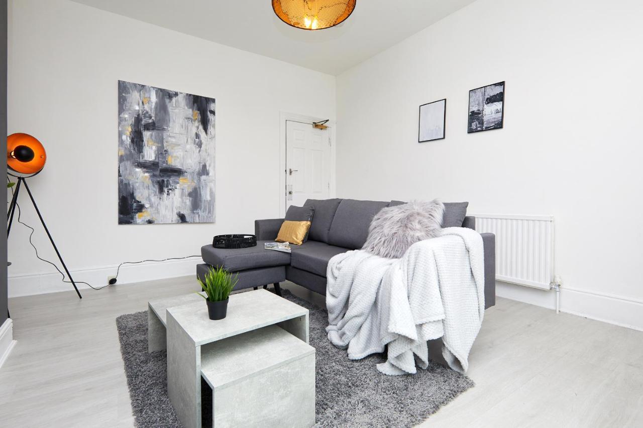 Your Sheffield Stays - Spacious 5 Bedroom House Buitenkant foto