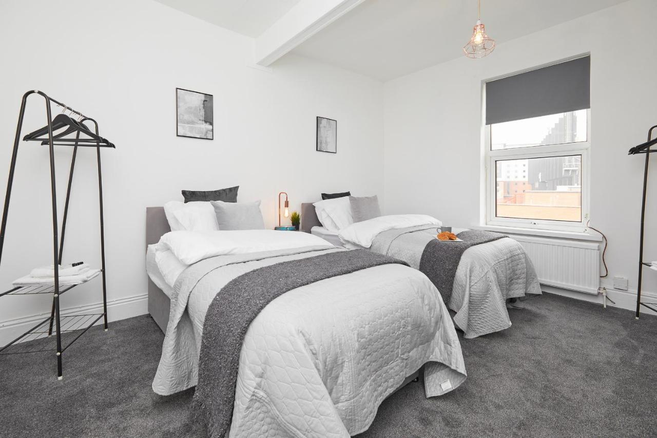 Your Sheffield Stays - Spacious 5 Bedroom House Buitenkant foto