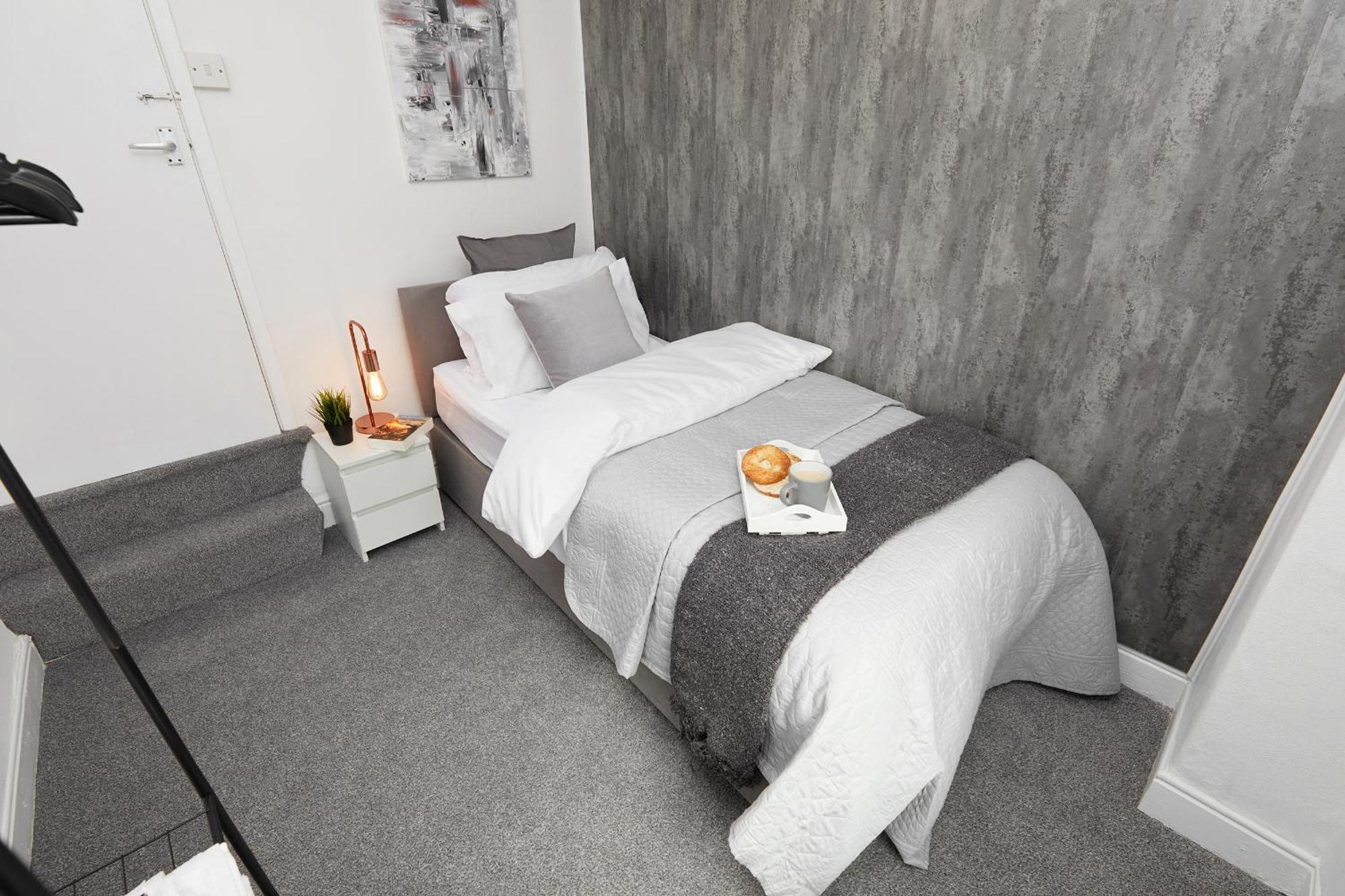 Your Sheffield Stays - Spacious 5 Bedroom House Kamer foto